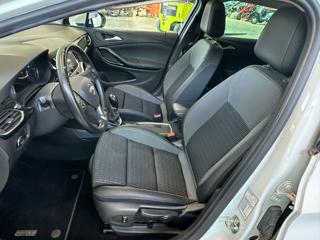 OPEL Astra usata, con Sedile posteriore sdoppiato