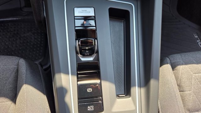 VOLKSWAGEN Golf usata, con Volante in pelle