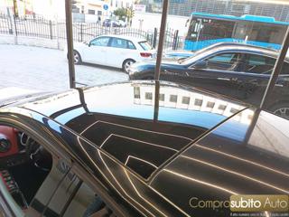 RENAULT Clio usata, con Sedile posteriore sdoppiato