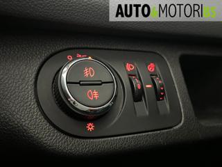 OPEL Meriva usata, con Volante in pelle