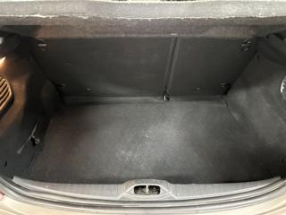 PEUGEOT 208 usata, con Park Distance Control