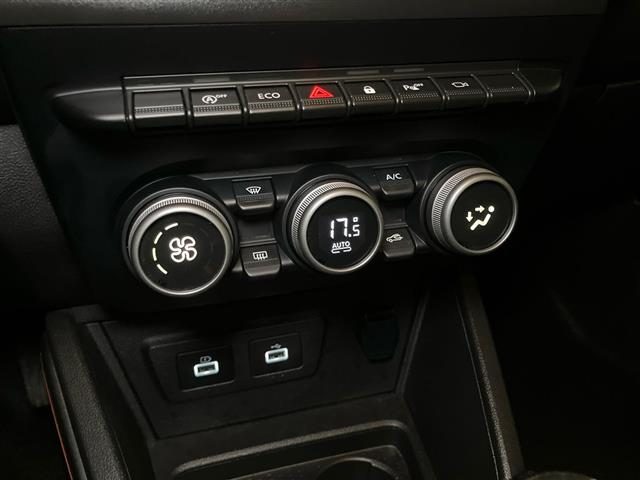 DACIA Duster usata 16