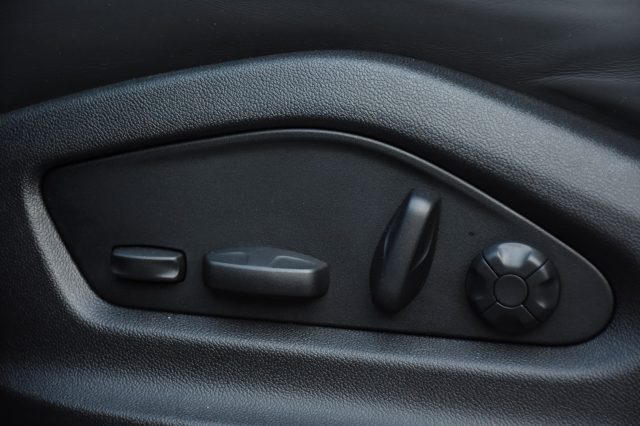 PORSCHE Cayenne usata, con Volante in pelle