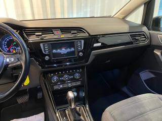 VOLKSWAGEN Touran usata, con Chiusura centralizzata
