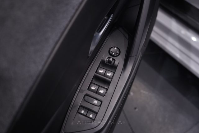 PEUGEOT 308 usata, con Cruise Control