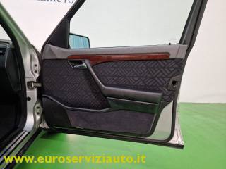 MERCEDES-BENZ C 180 usata 40