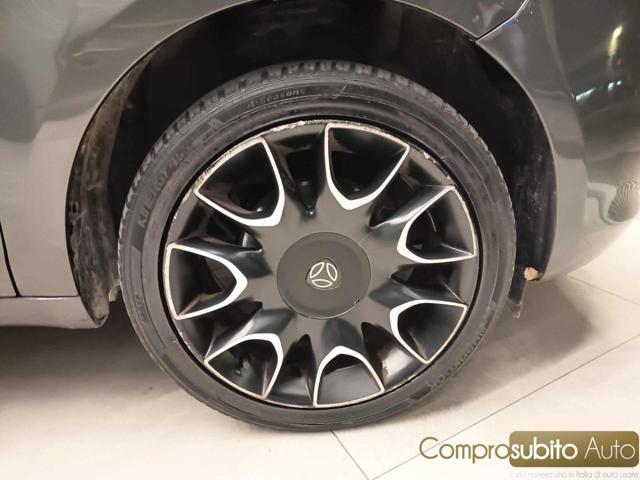 LANCIA Ypsilon usata 21