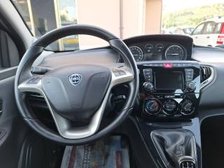 LANCIA Ypsilon usata, con Bluetooth