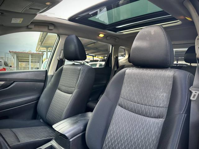 NISSAN X-Trail usata, con Specchietti laterali elettrici