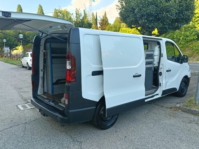 RENAULT Trafic usata, con Bluetooth