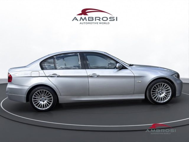 BMW 320 usata 4