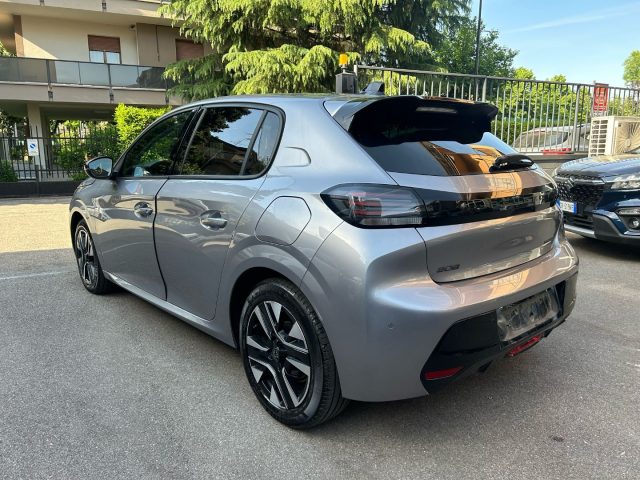 PEUGEOT 208 usata, con Autoradio