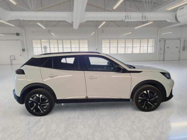 PEUGEOT 2008 usata, con Chiusura centralizzata