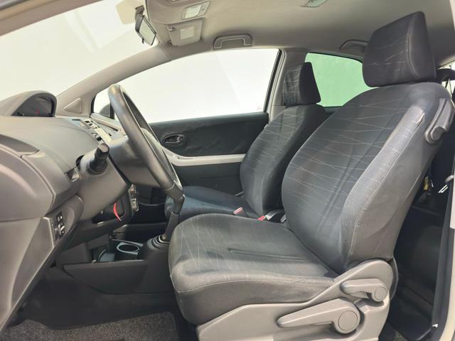 TOYOTA Yaris usata, con Servosterzo