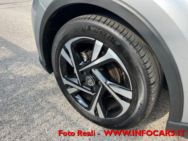 TOYOTA C-HR usata, con Vetri oscurati