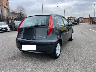 FIAT Punto usata, con Climatizzatore
