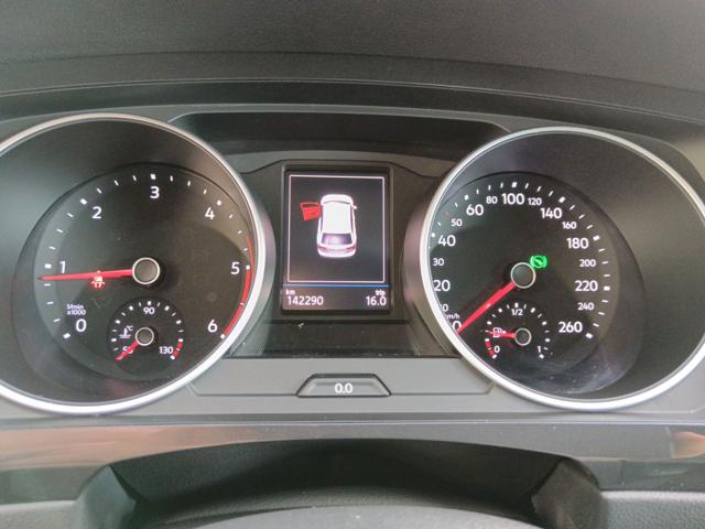 VOLKSWAGEN Tiguan usata, con Autoradio