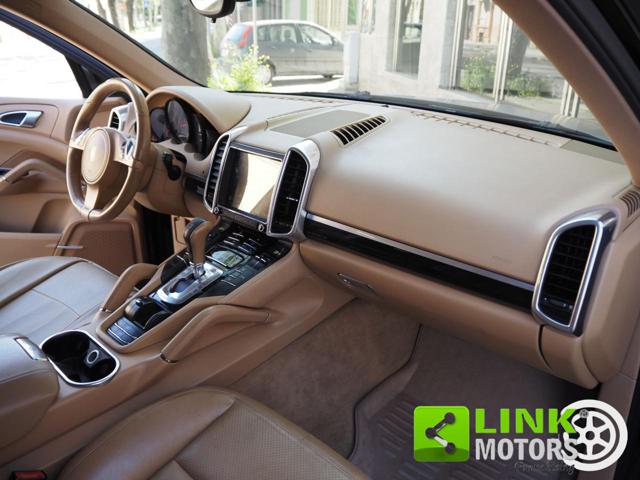 PORSCHE Cayenne usata 46