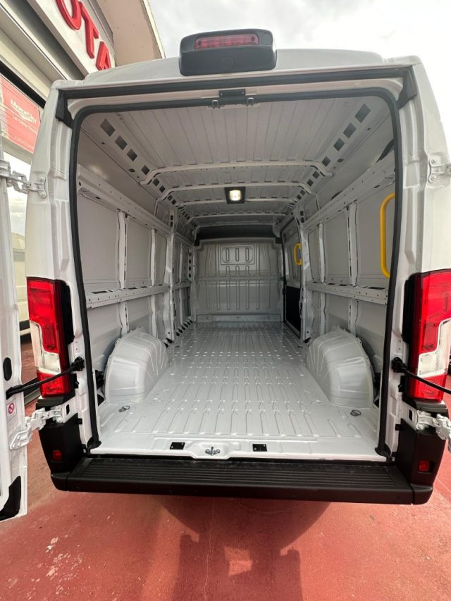 TOYOTA Proace Max usata, con Climatizzatore