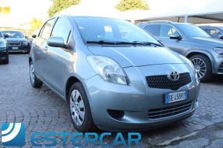 TOYOTA Yaris usata, con Autoradio