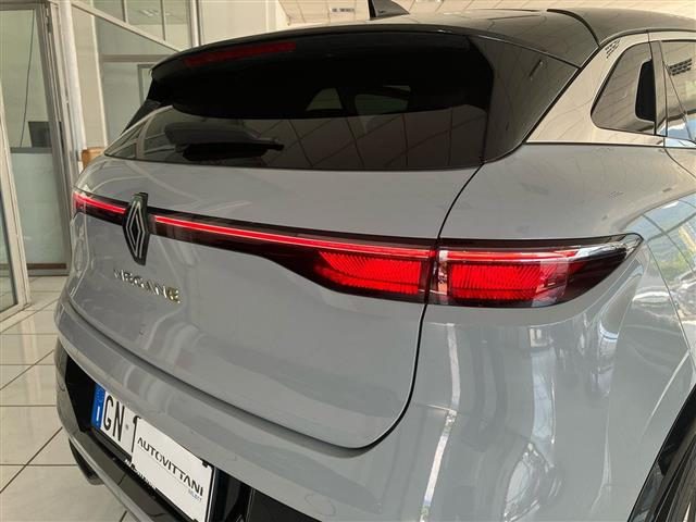 RENAULT Megane usata, con Climatizzatore