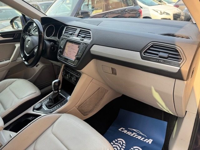 VOLKSWAGEN Tiguan usata, con ESP