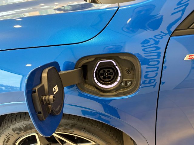 FORD Kuga usata, con Boardcomputer