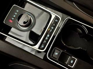 JAGUAR F-Pace usata, con Fari Xenon