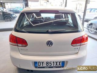 VOLKSWAGEN Golf usata, con Autoradio