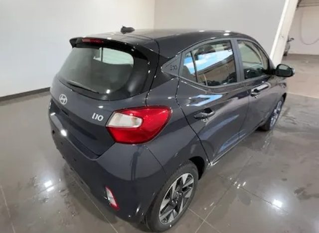 HYUNDAI i10 usata, con Airbag laterali