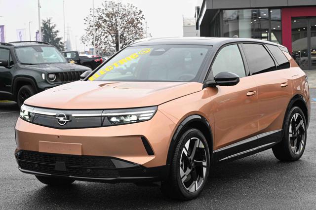 OPEL Grandland usata, con Portellone posteriore elettrico
