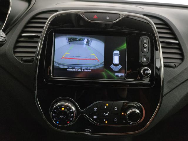 RENAULT Captur usata, con Volante in pelle