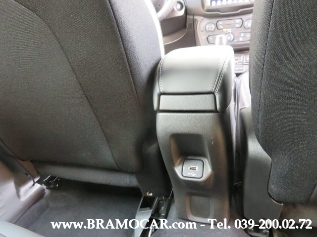 JEEP Renegade usata, con Sensori di parcheggio posteriori