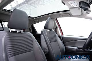TOYOTA Yaris usata 61