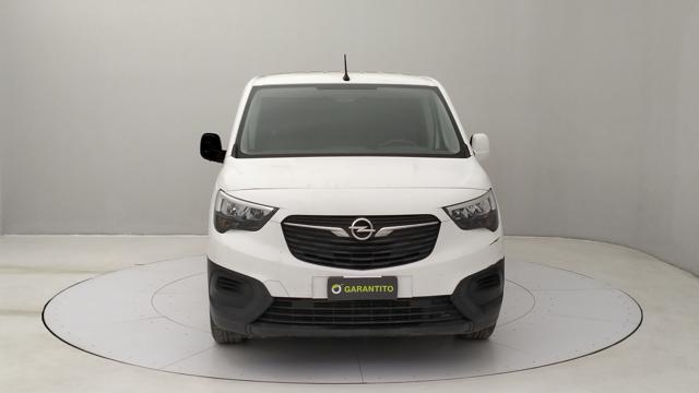 OPEL Combo usata, con USB