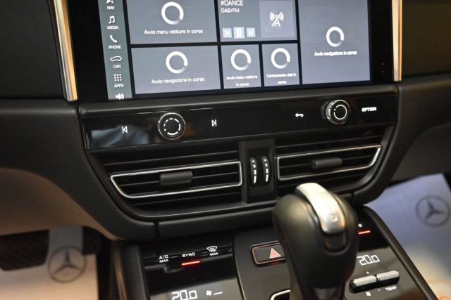 PORSCHE Macan usata 152
