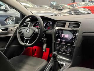 VOLKSWAGEN Golf usata, con Climatizzatore