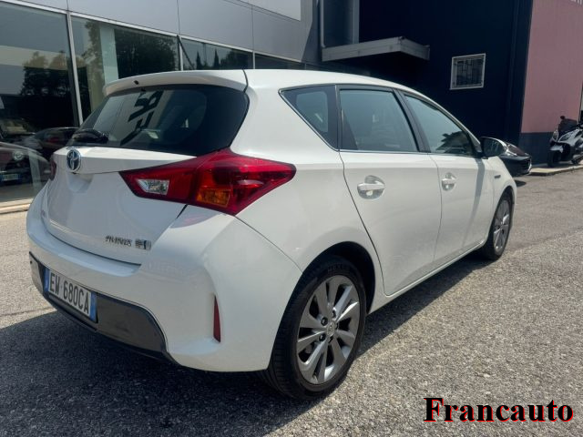TOYOTA Auris usata, con Airbag Passeggero