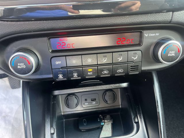 KIA Carens usata, con Cruise Control