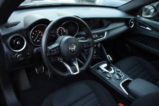 ALFA ROMEO Stelvio usata, con Alzacristalli elettrici