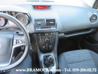 OPEL Meriva usata, con Sedile posteriore sdoppiato