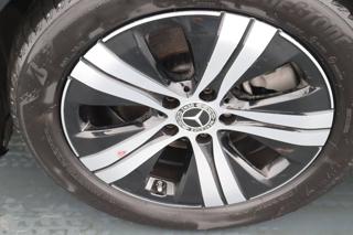 MERCEDES-BENZ C 200 usata, con Chiusura centralizzata