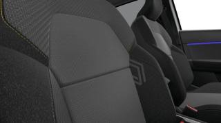 RENAULT Captur usata, con Autoradio