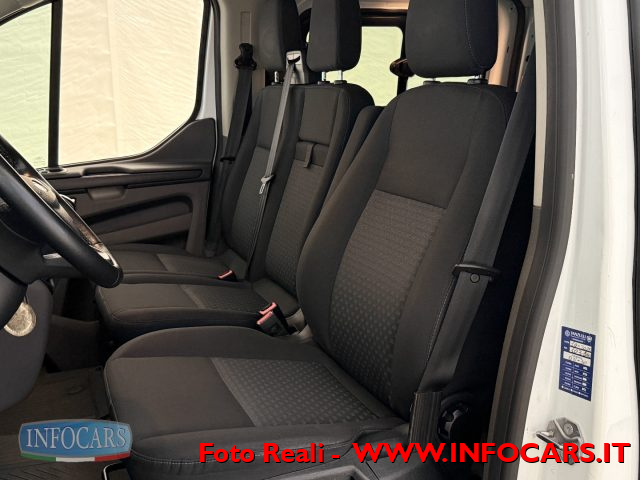 FORD Tourneo Custom usata, con Alzacristalli elettrici