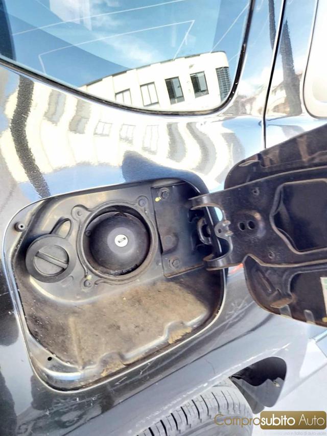 DACIA Duster usata 19