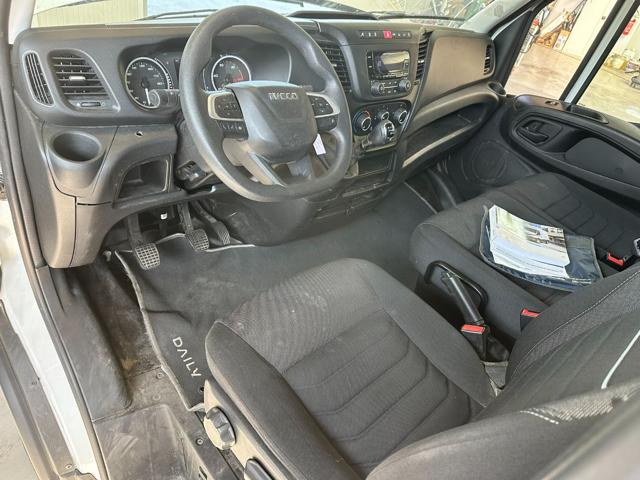 IVECO Daily usata, con Fari LED