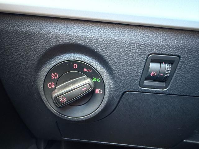 SEAT Arona usata, con USB