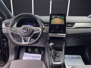 RENAULT Captur usata, con USB