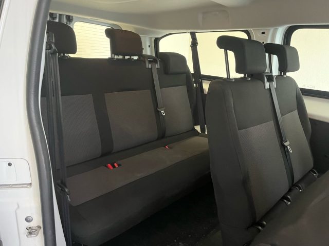 OPEL Vivaro Life usata, con Servosterzo