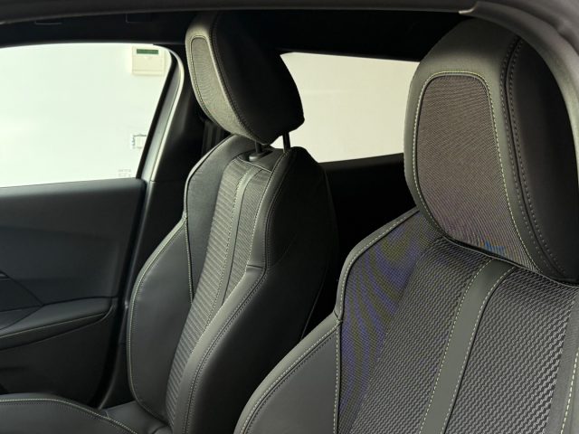 PEUGEOT 2008 usata, con Start/Stop Automatico